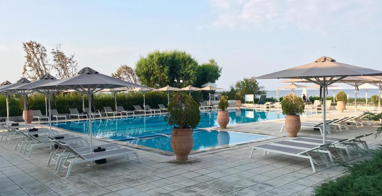 Kassandra Mare Hotel Potidée Extérieur photo