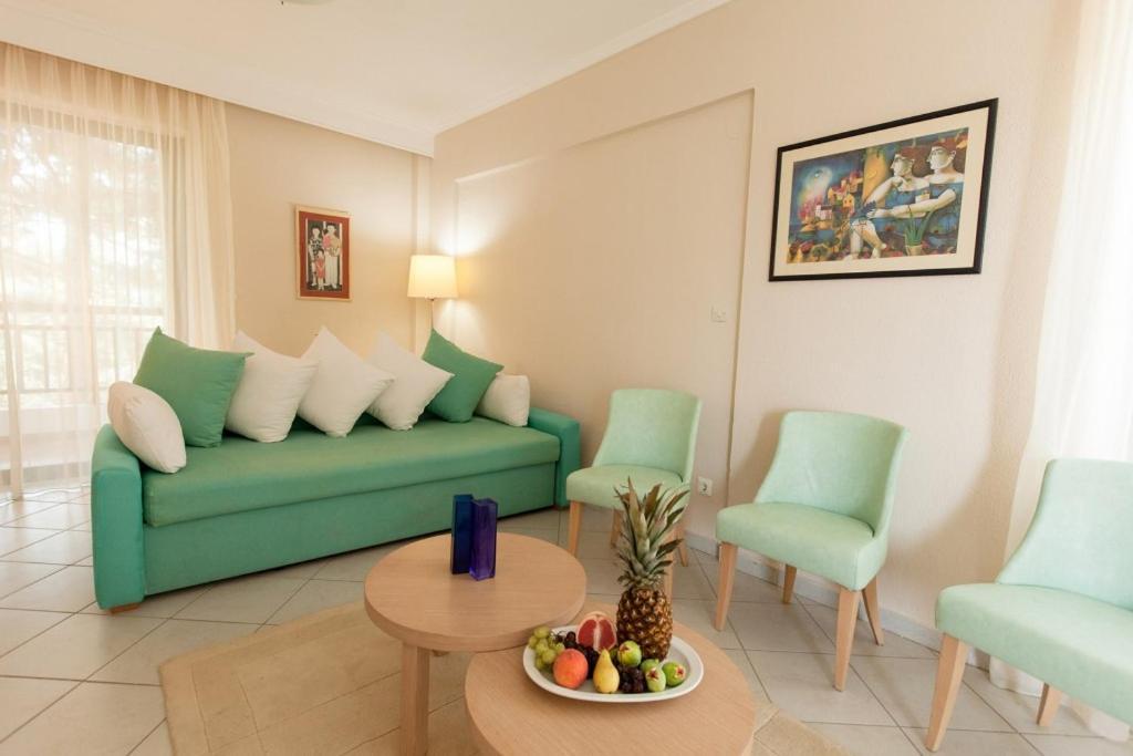 Kassandra Mare Hotel Potidée Extérieur photo
