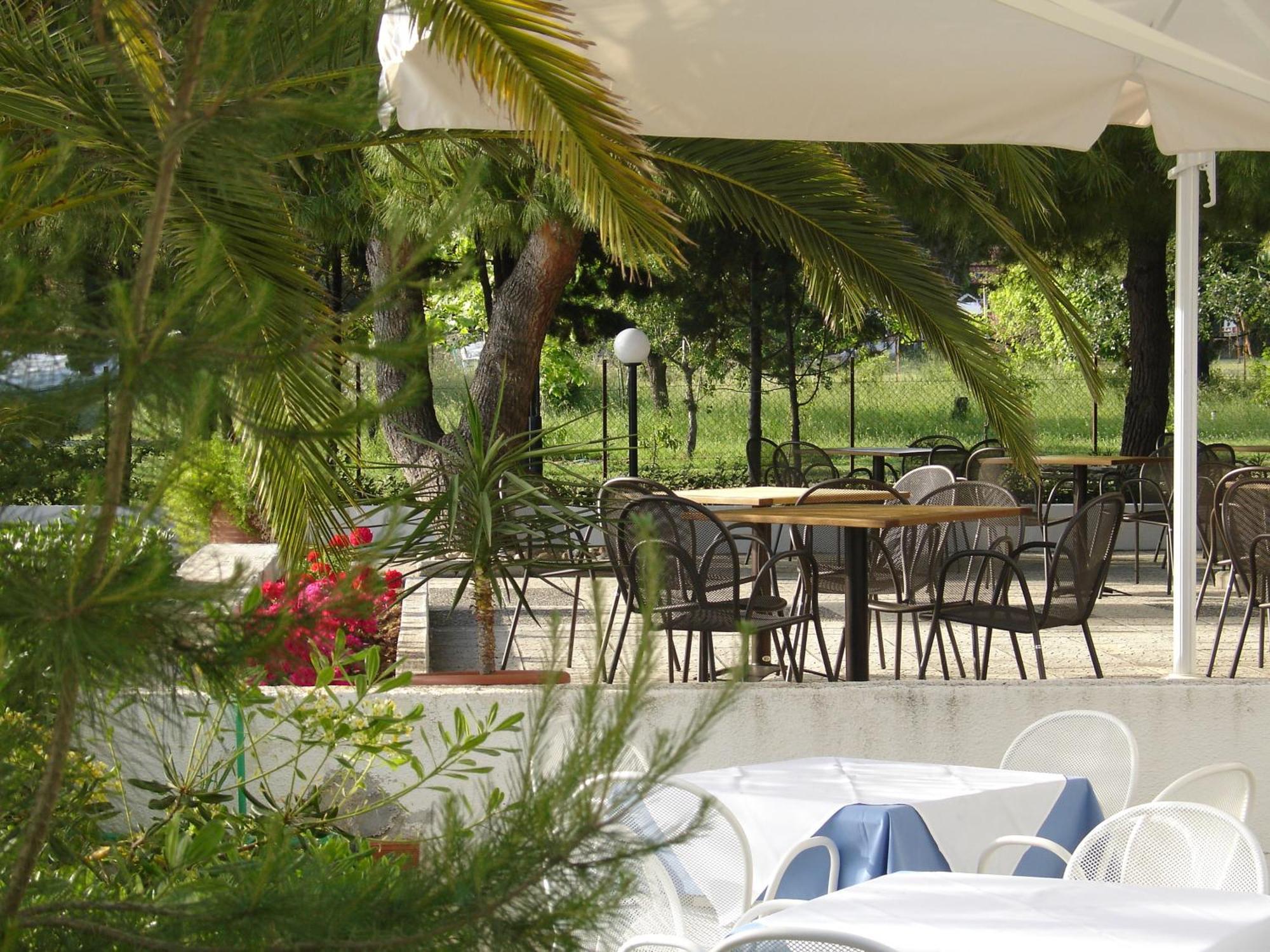 Kassandra Mare Hotel Potidée Extérieur photo